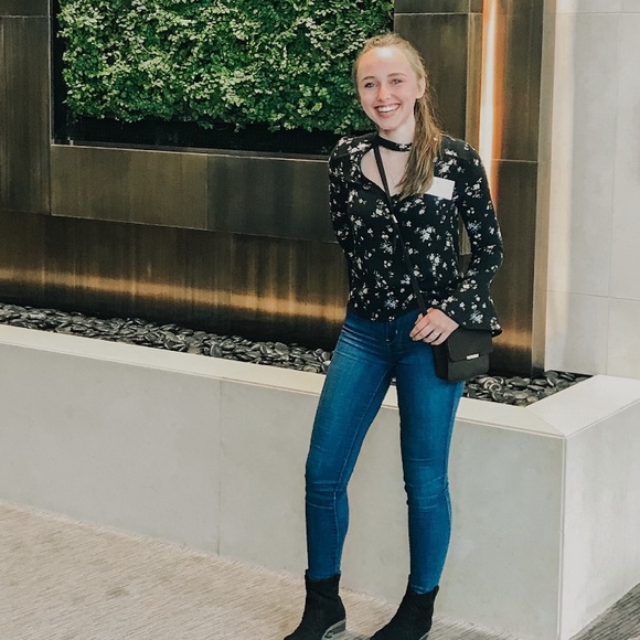 Hi!💞 - Picture 1 of 4